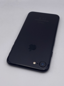 iPhone 7, 128GB, schwarz (ID: 72029), Zustand "gut", Akku 93%